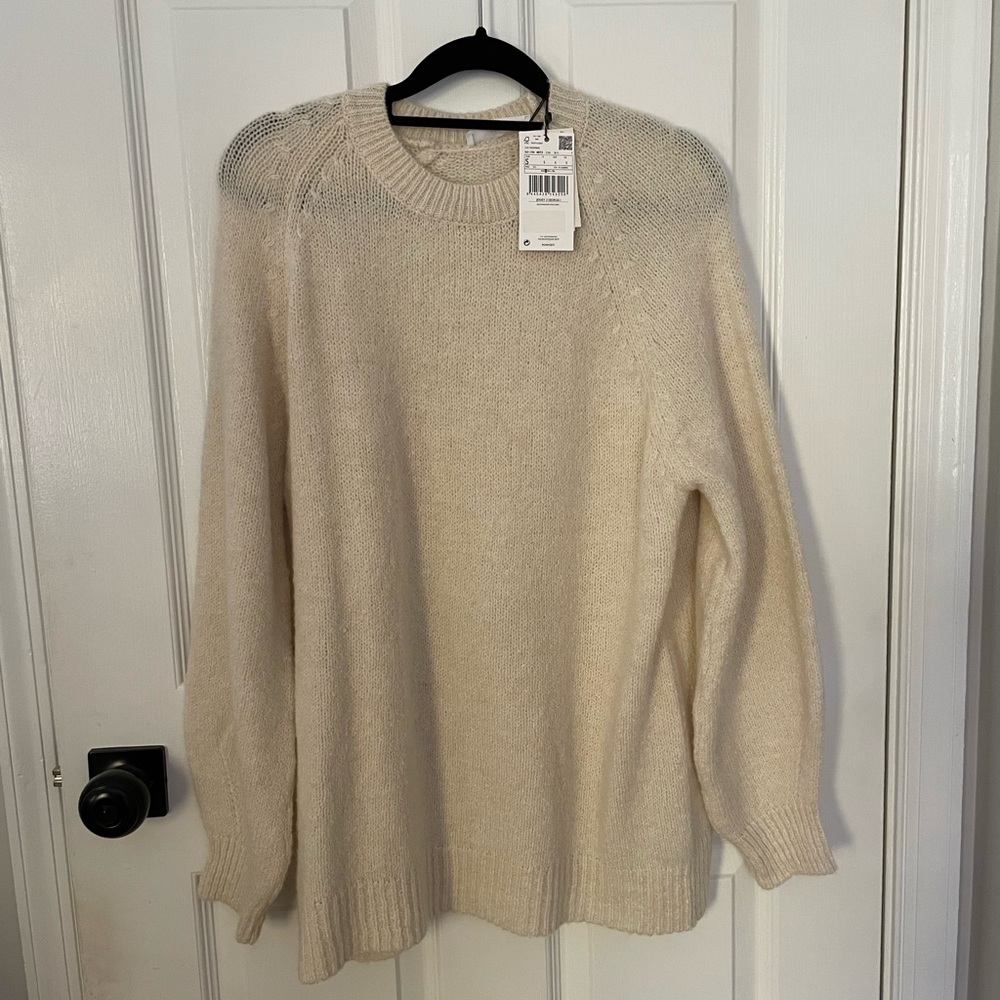 NWT MANGO sweater cream small
